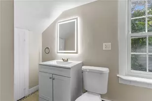 2 Arcade St, Johnston, RI 02919 - Photo 12