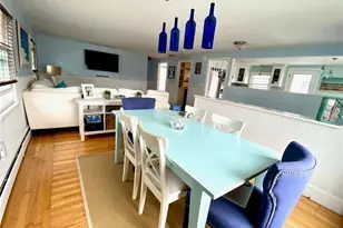 85 Eustis St, Newport, RI 02840 - Photo 4