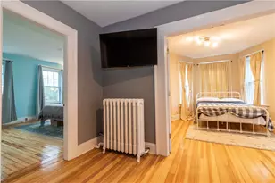 21 School St, Newport, RI 02840 - Photo 8