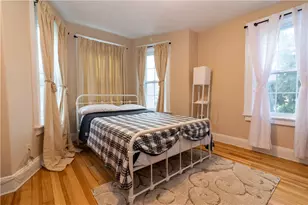 21 School St, Newport, RI 02840 - Photo 16