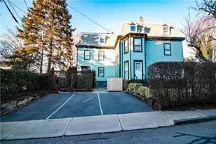 21 School St, Newport, RI 02840 - Photo 2