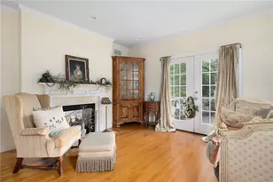 150 Delta Dr, North Kingstown, RI 02874 - Photo 8