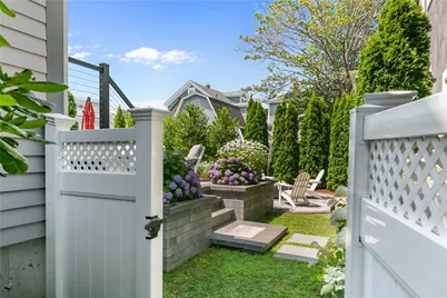 17 Clinton Street, Newport, RI 02840 - Photo 26