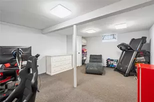 45 Fortin Ave, Pawtucket, RI 02860 - Photo 20