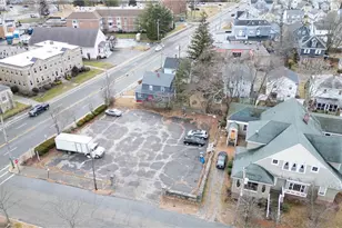 19 Warwick Ave, Cranston, RI 02905 - Photo 1