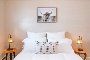 28 Dixon St, Newport, RI 02840 - Photo 16