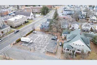 19 Warwick Avenue, Cranston, RI 02905 - Photo 2