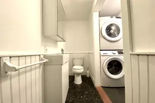 32 McAllister St, Newport, RI 02840 - Photo 16