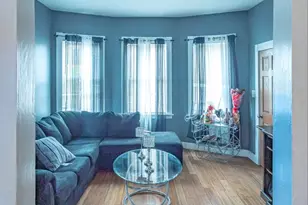 51 Detroit Ave, Providence, RI 02907 - Photo 6