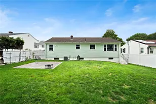 6 Flanders St, Johnston, RI 02919 - Photo 30
