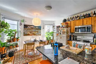 109 Bowen St, Providence, RI 02906 - Photo 8