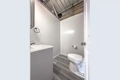 325 Illinois Street, Central Falls, RI 02863 - Photo 14