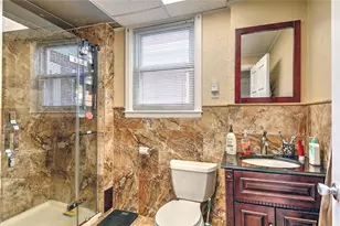 134 Irving Ave, Providence, RI 02906 - Photo 32