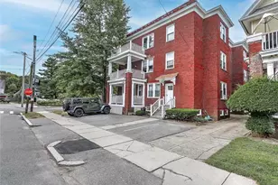 134 Irving Ave, Providence, RI 02906 - Photo 2