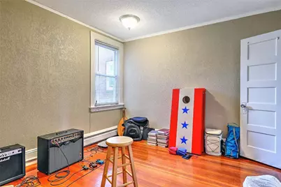 134 Irving Avenue, Providence, RI 02906 - Photo 24