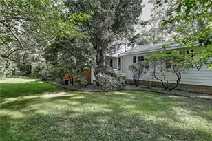 79 Linden Dr, South Kingstown, RI 02881 - Photo 4