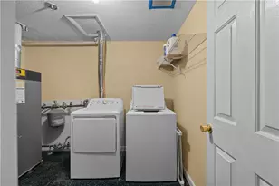 66 Girard Ave, Newport, RI 02840 - Photo 30