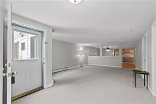 66 Girard Ave, Newport, RI 02840 - Photo 6