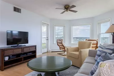 73 Conanicus Avenue #4, Jamestown, RI 02835 - Photo 18