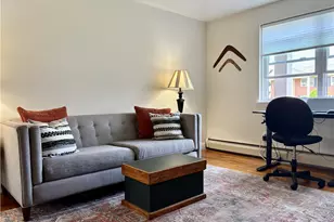 70 Carroll Ave, Newport, RI 02840 - Photo 10