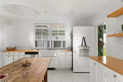 729 Bellevue Avenue #Cottage, Newport, RI 02840 - Photo 4