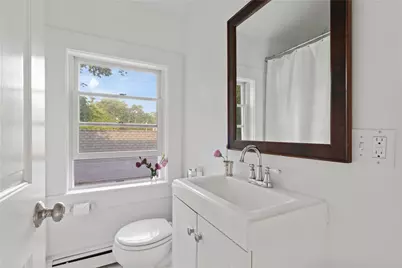 729 Bellevue Avenue #Cottage, Newport, RI 02840 - Photo 10