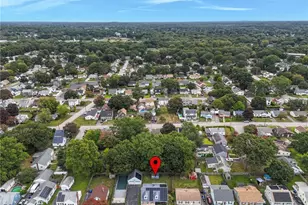 103 Clews St, Pawtucket, RI 02861 - Photo 40