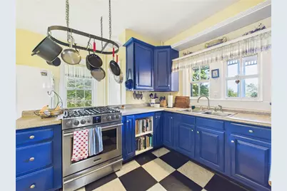 204 Spencer Avenue, Warwick, RI 02818 - Photo 16