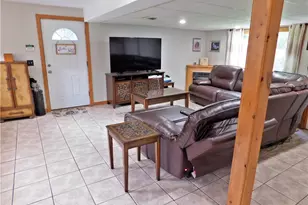 27 Nardolillo St, Johnston, RI 02919 - Photo 22