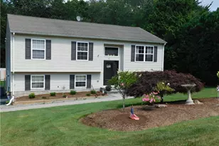 27 Nardolillo St, Johnston, RI 02919 - Photo 1