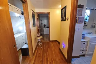 88 Manomet St, Providence, RI 02909 - Photo 14