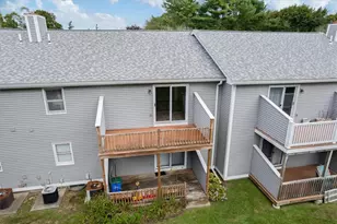 447 Stafford Rd, Tiverton, RI 02878 - Photo 4
