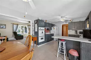 4 North Joseph St, Westerly, RI 02891 - Photo 14