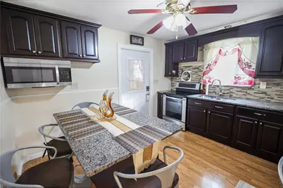 132 Bakers Creek Road, Warwick, RI 02886 - Photo 4