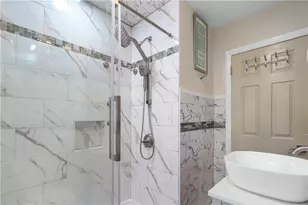 132 Bakers Creek Rd, Warwick, RI 02886 - Photo 8