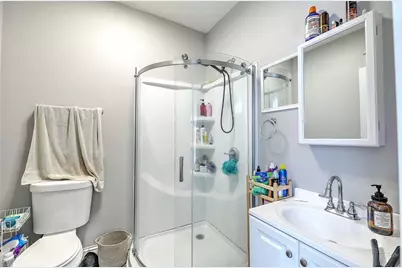 124 Pitman Street, Providence, RI 02906 - Photo 14