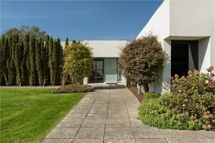 111 Ocean Ave, Newport, RI 02840 - Photo 46