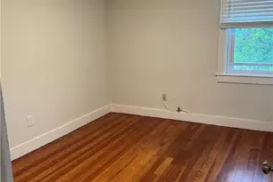 18 Ryan Ave, Bristol, RI 02809 - Photo 10