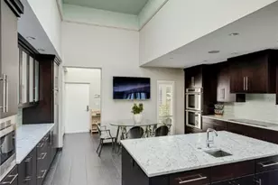 111 Ocean Ave, Newport, RI 02840 - Photo 20