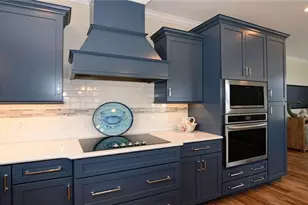 541 S Shore Village Blvd, South Kingstown, RI 02879 - Photo 10