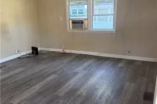 53 Park Ln, Coventry, RI 02816 - Photo 8