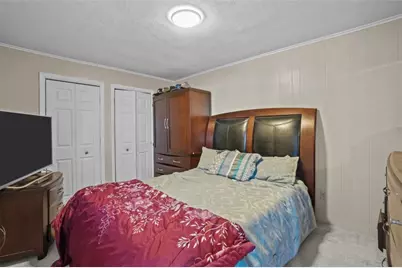 122 Lowell Avenue, Providence, RI 02909 - Photo 32