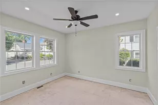 117 Sharon St, Providence, RI 02908 - Photo 30