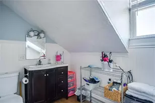 1 Lucas Ave, Newport, RI 02840 - Photo 12