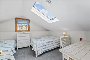 6 Hammond St, Newport, RI 02840 - Photo 16