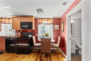 6 Hammond St, Newport, RI 02840 - Photo 6