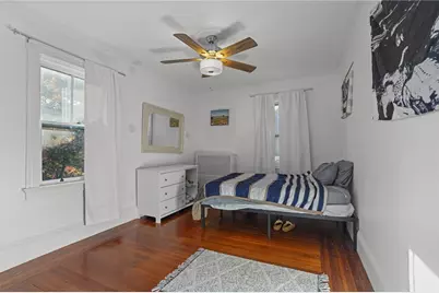 28 Rhode Island Avenue, Newport, RI 02840 - Photo 22