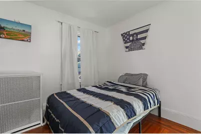 28 Rhode Island Avenue, Newport, RI 02840 - Photo 24