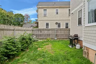 28 Rhode Island Ave, Newport, RI 02840 - Photo 38