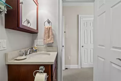 30 Brewer Street #3, Newport, RI 02840 - Photo 28